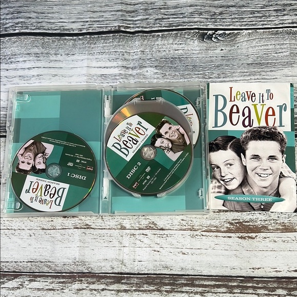 Leave It to Beaver DVD Set 6 Seasons Complete Sets Pre owned in great condition - Picture 5 of 16
